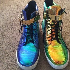 Size 11 J75 Sneakers